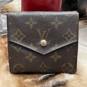 Vintage Louis Vuitton Monogram Bifold Wallet - EUC